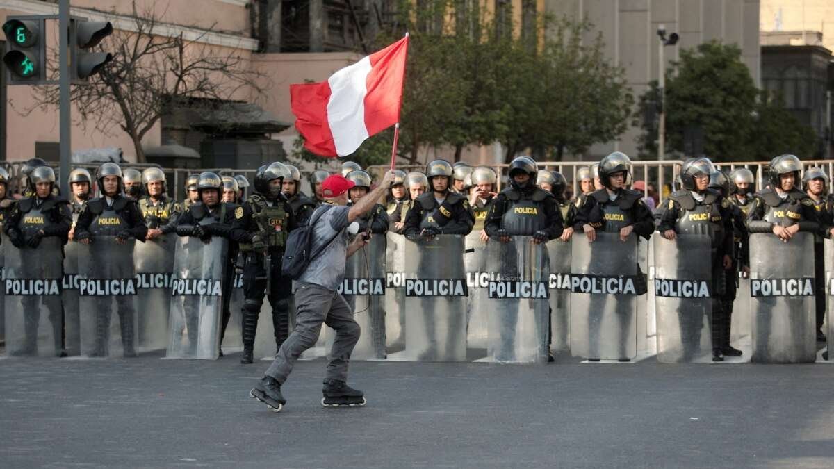 Perú: la estrategia del terror como herramienta política de la lumpen burguesía, su podrido estado y politiqueros mafiosos