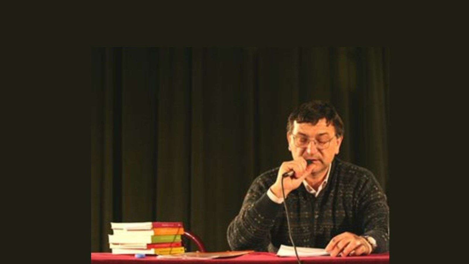 “La inspiración, no, no se ve, fluye, abre la puerta, invita a la fuga”