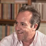 Nobel del conocimiento: lecciones para un país que vive del gas y sueña con el litio