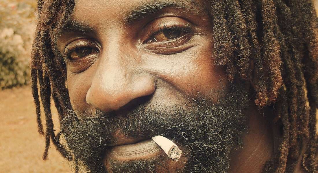 Takun J hace arder Monrovia