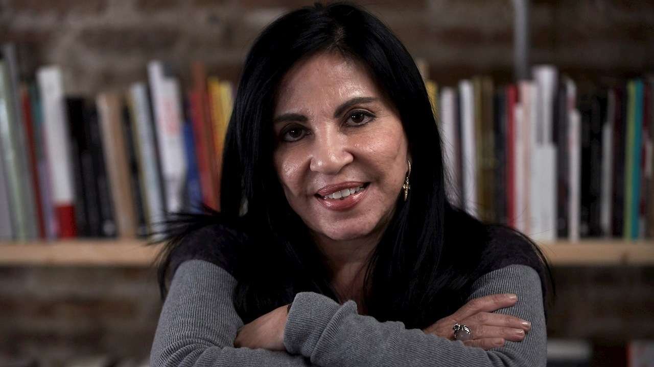 Sombras que hablan: el universo narrativo de Giovanna Rivero