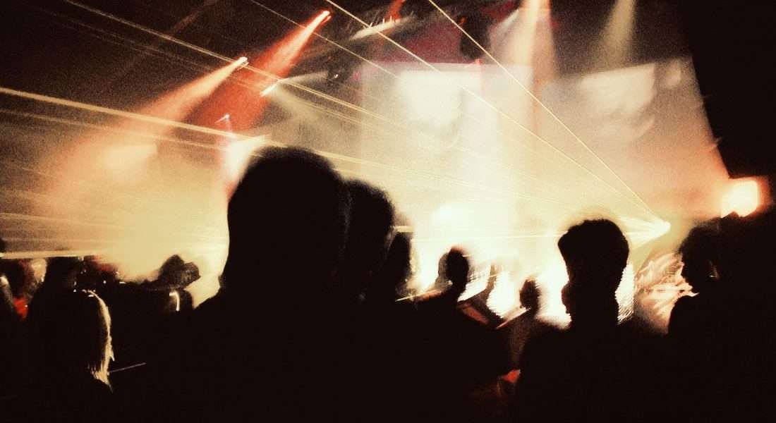 Así son las fiestas de los expatriados en Monrovia