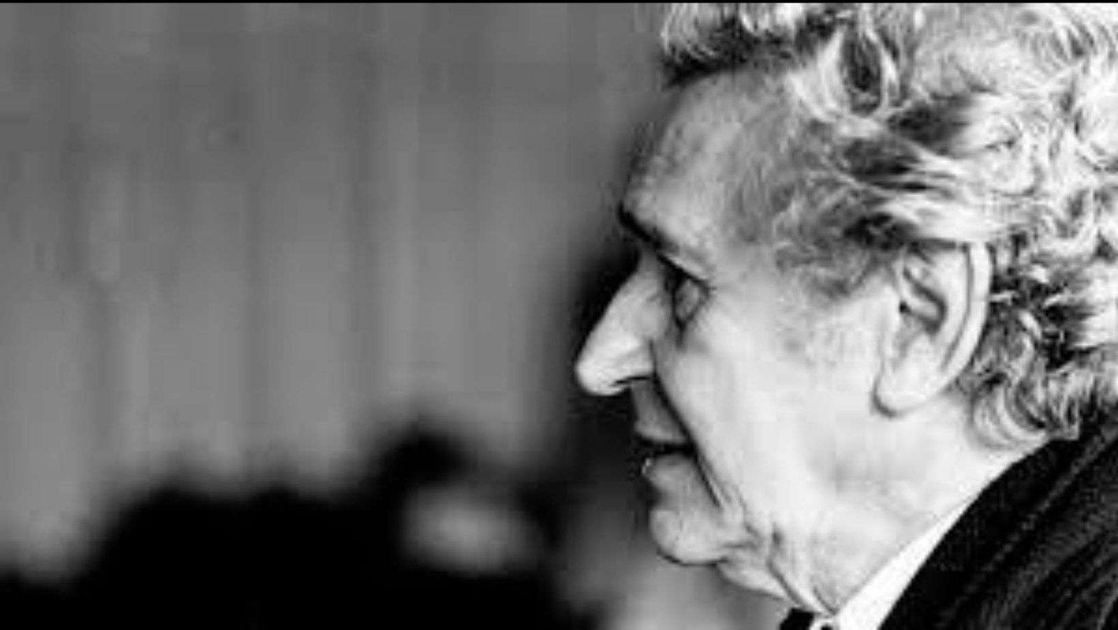 Juan José Arreola / El guardagujas