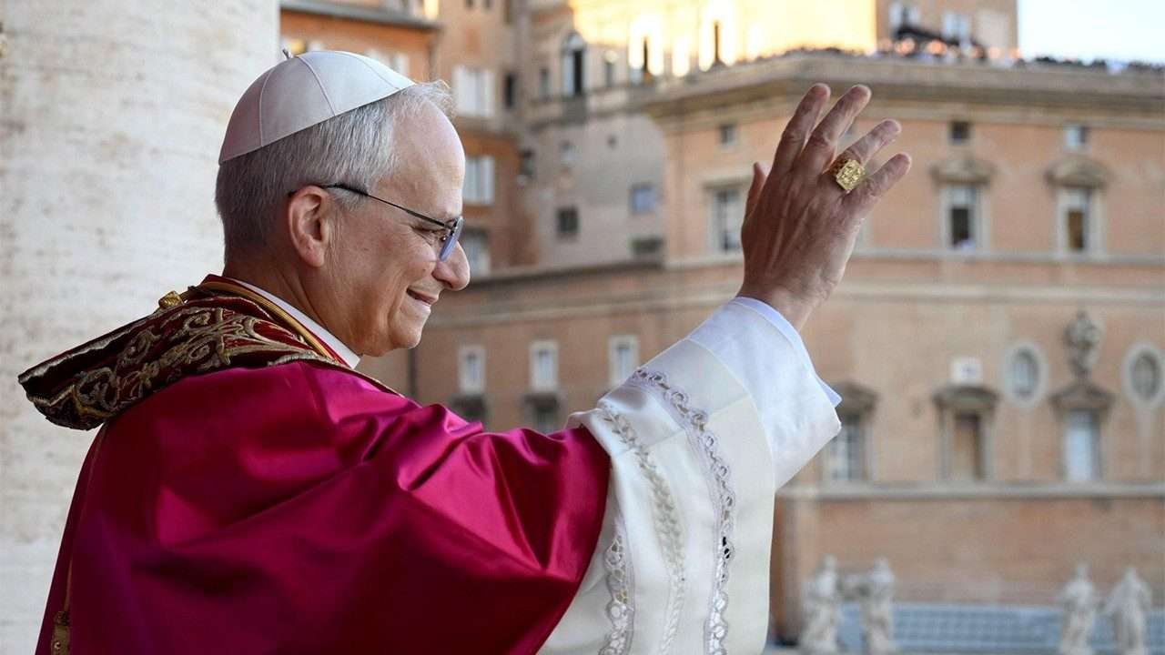León XIV al servicio de la paz