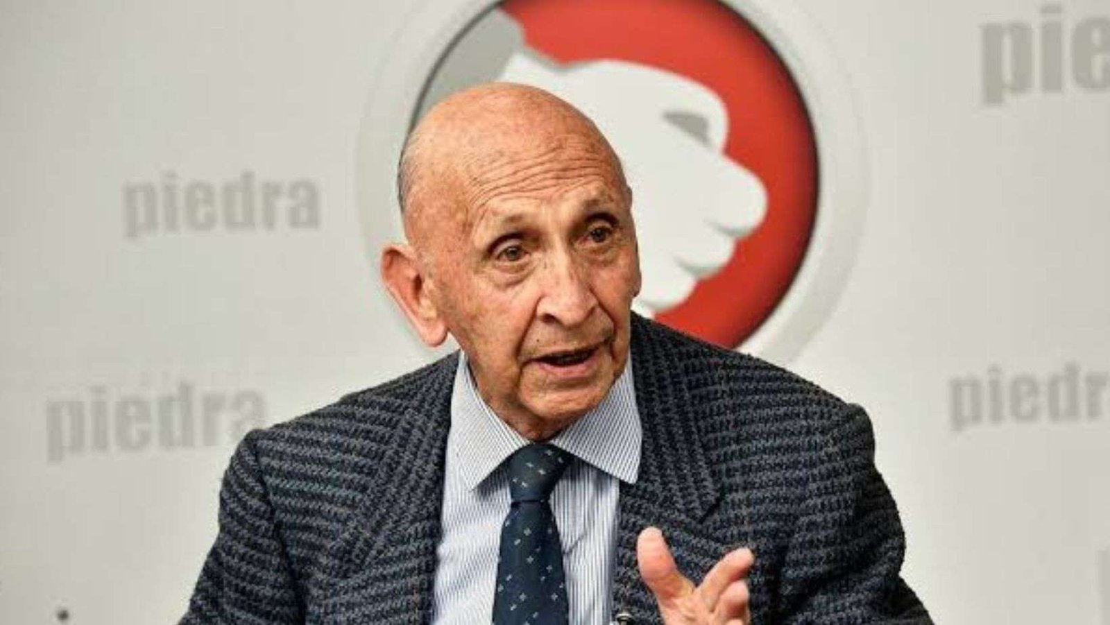 Adiós a Tito de la Viña: símbolo eterno del periodismo deportivo en Bolivia