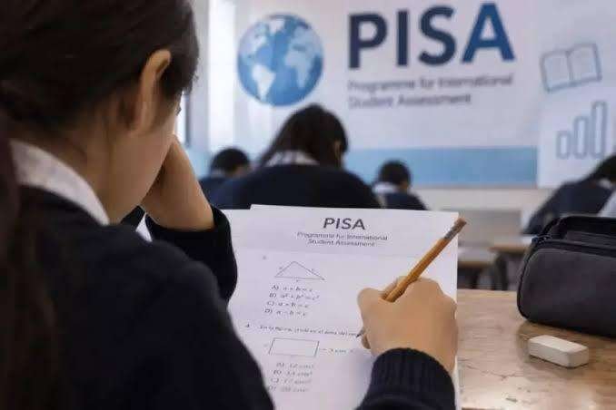PISA y la educación líquida como espectáculo